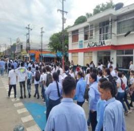 Comunicado a trabajadores y aprendices de la regional meta