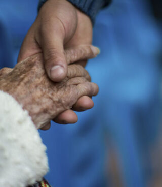 Deber solidaridad con nuestros adultos mayores