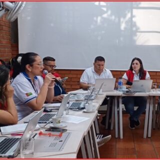 Alerta por incumplimiento de compromisos en Santander